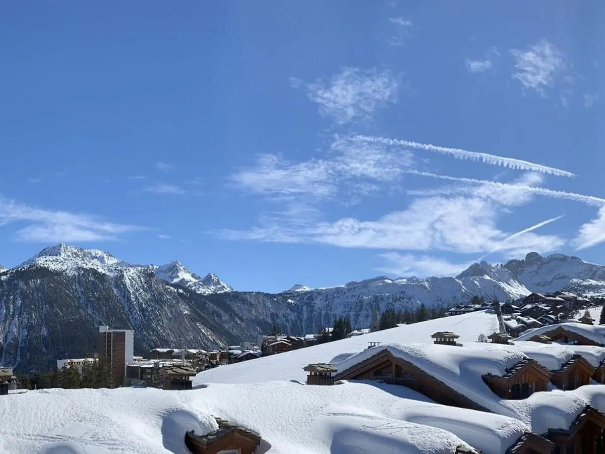 Appartement Contemporain Avec Sauna, Cheminee Et Parking Au Centre De Courchevel 1850 - Fr-1-564-35 France